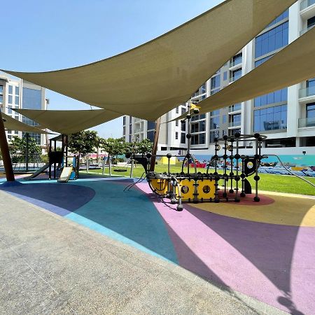 Hyatt Place Dubai Jumeirah Residences Exterior photo