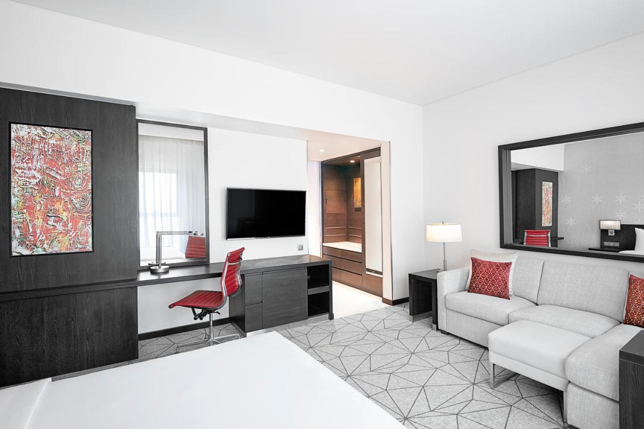 Hyatt Place Dubai Jumeirah Residences Exterior photo