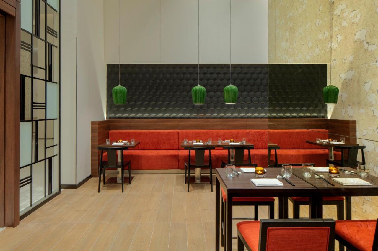 Hyatt Place Dubai Jumeirah Residences Exterior photo
